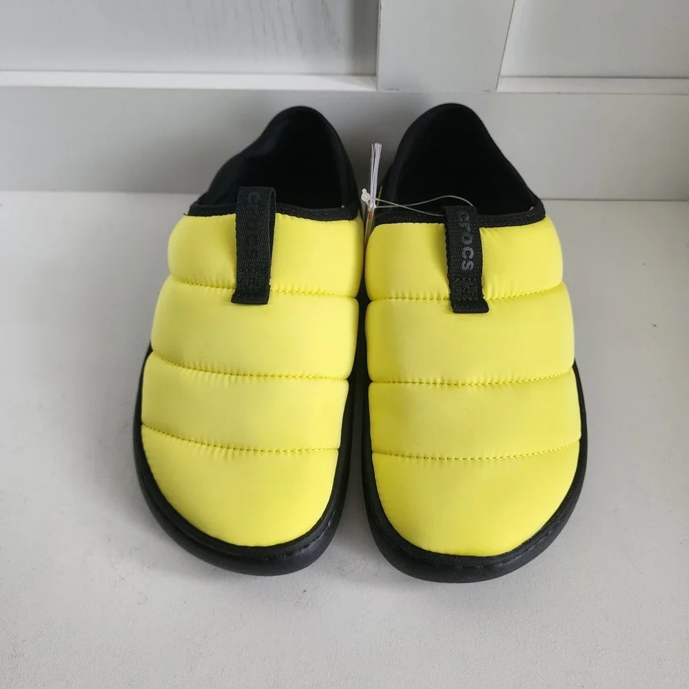 Crocs Classic Puff Moc K Kids Yellow Black Quilted Puffer Slippers J5 210589-77K